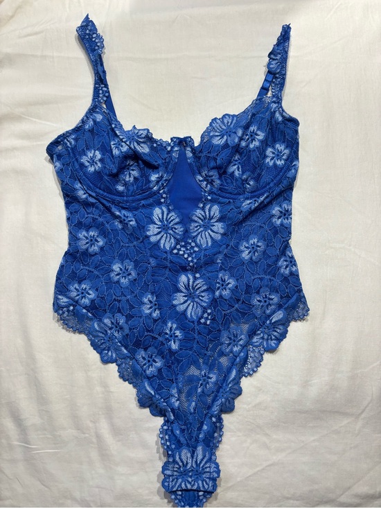 Victoria's Secret Other - Victoria's Secret 1999 Royal Blue Floral Lace Bodysuit